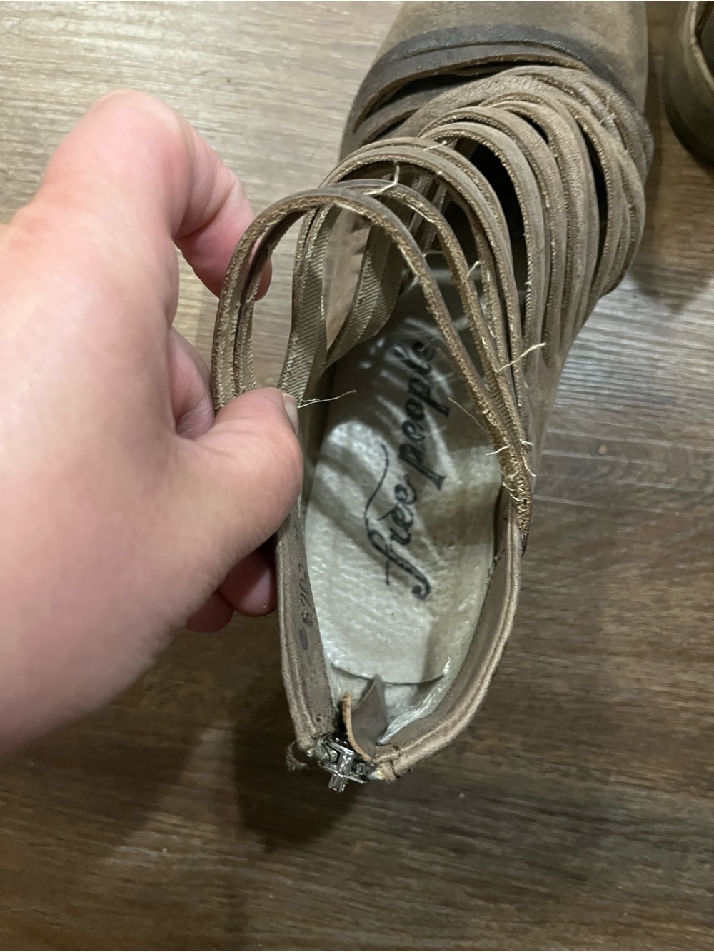 Free People Lost Valley Ankle Boots | Italian Leather | EU 39 | Boho Distressed - Picture 3 of 10